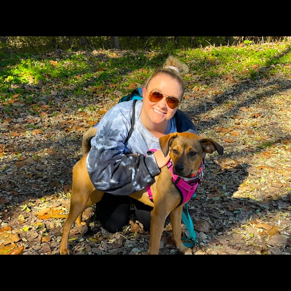 Meet your Posher, Angelia - Picture 1 of 1